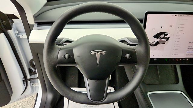 2023 Tesla Model Y Performance AWD w/ White & Black Premium Interior - 23080890 - 12