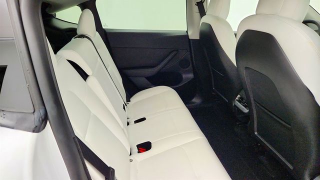 2023 Tesla Model Y Performance AWD w/ White & Black Premium Interior - 23080890 - 24