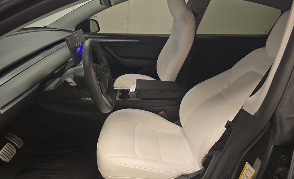 2023 Tesla Model Y PERFORMANCE! FULL BUMPER TO BUMPER FACTORY WARRANTY! WOW!  CLEAN - 22945034 - 5