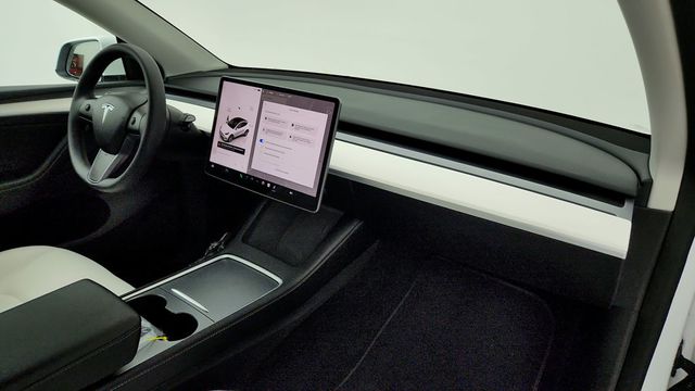2023 Tesla Model Y RWD - 22943270 - 28