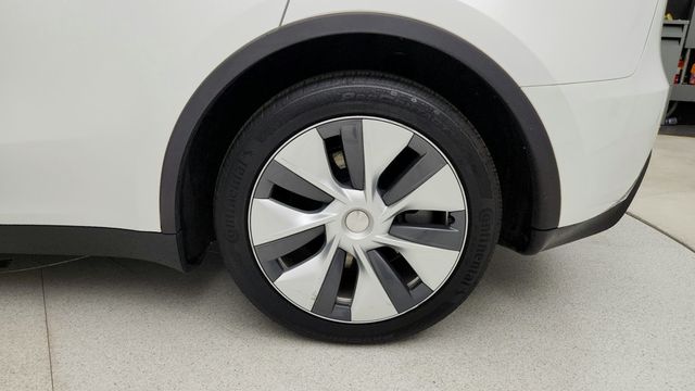 2023 Tesla Model Y RWD - 22943270 - 8