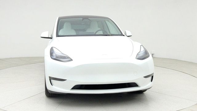 2023 Tesla Model Y RWD with White & Black Premium Interior - 22943270 - 1