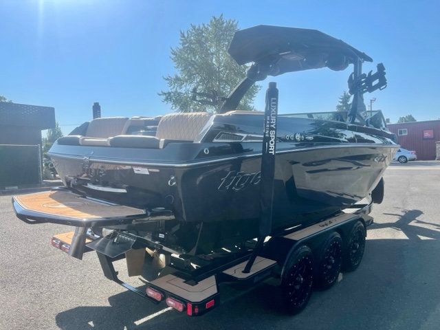 2023 Tige 25ZX LOW 25 Hours SALE! - 22904922 - 6