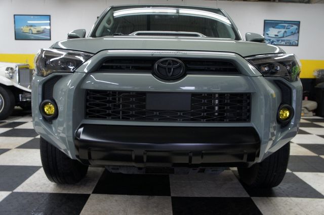 2023 Toyota 4Runner 1-Owner, 4x4, TRD Off Road Premium - 22979047 - 11
