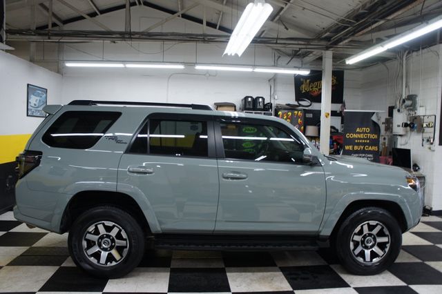 2023 Toyota 4Runner 1-Owner, 4x4, TRD Off Road Premium - 22979047 - 16