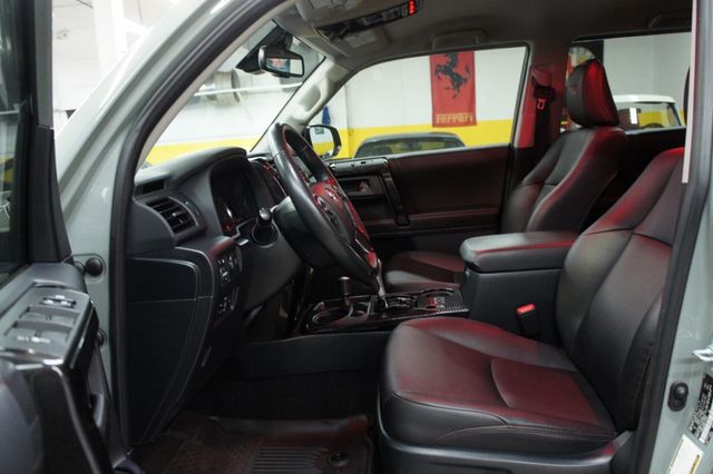 2023 Toyota 4Runner 1-Owner, 4x4, TRD Off Road Premium - 22979047 - 31