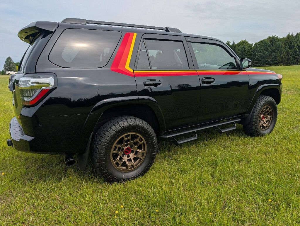 2023 Toyota 4Runner 40th Anniversary Special Edition - 23035676 - 3