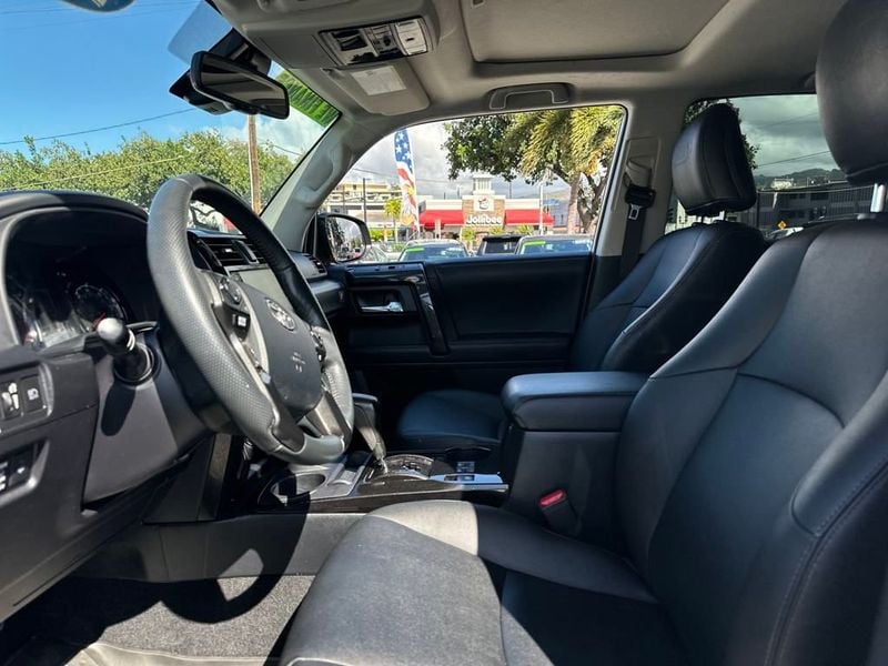 2023 Toyota 4Runner 40th Anniversary Special Edition 4WD - 22936305 - 11