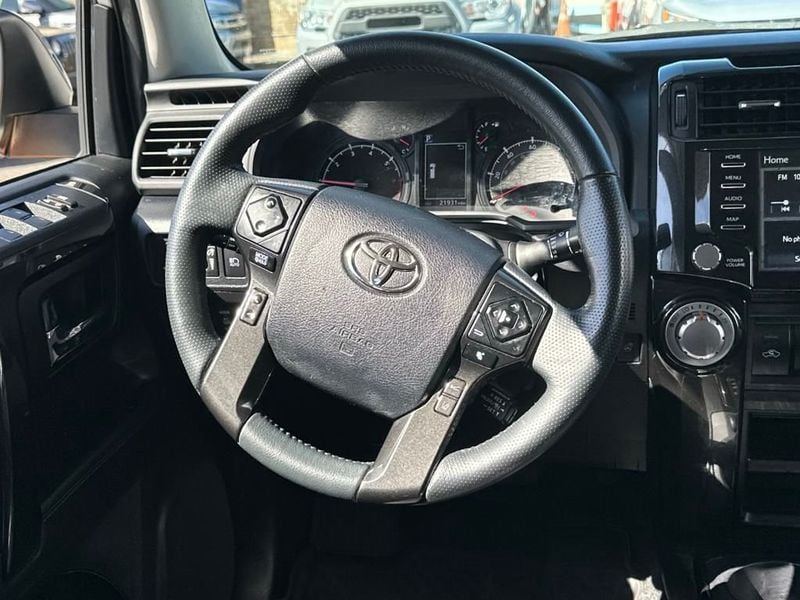 2023 Toyota 4Runner 40th Anniversary Special Edition 4WD - 22936305 - 16