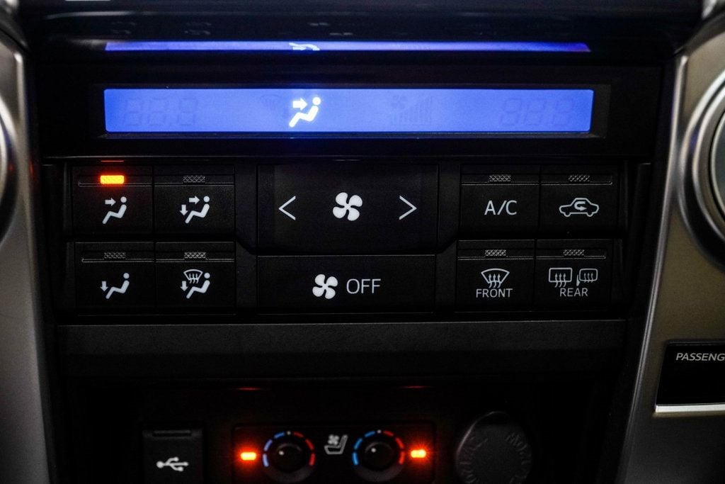 2023 Toyota 4Runner Limited 2WD photo 14