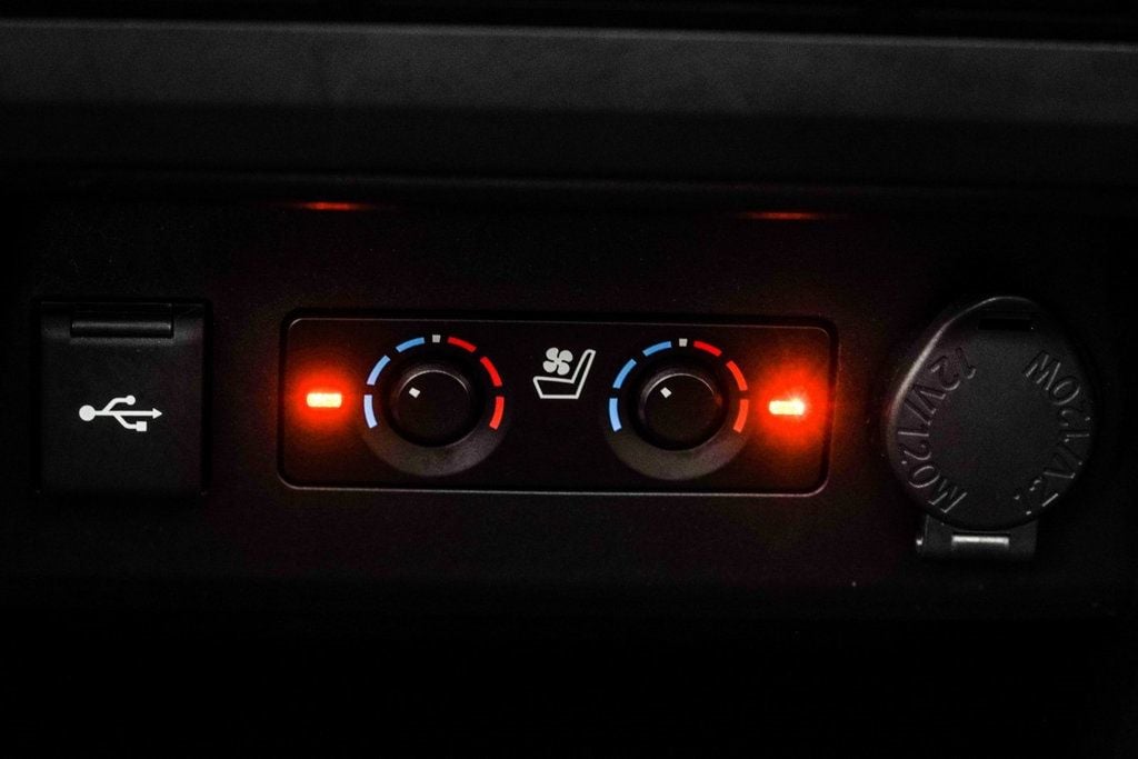 2023 Toyota 4Runner Limited 2WD photo 15