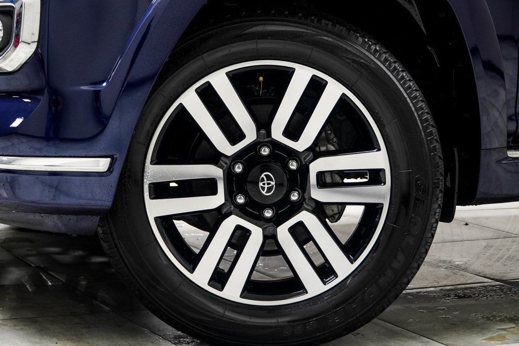 2023 Toyota 4Runner Limited 2WD photo 3