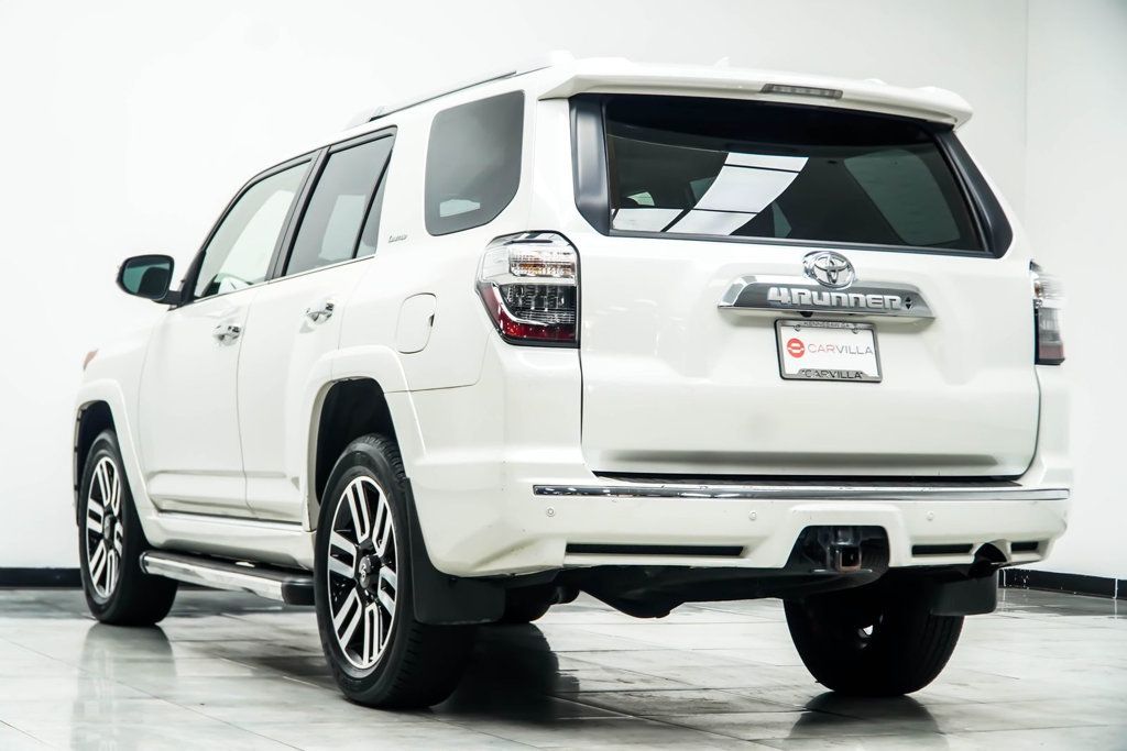 Toyota 4Runner photo 12