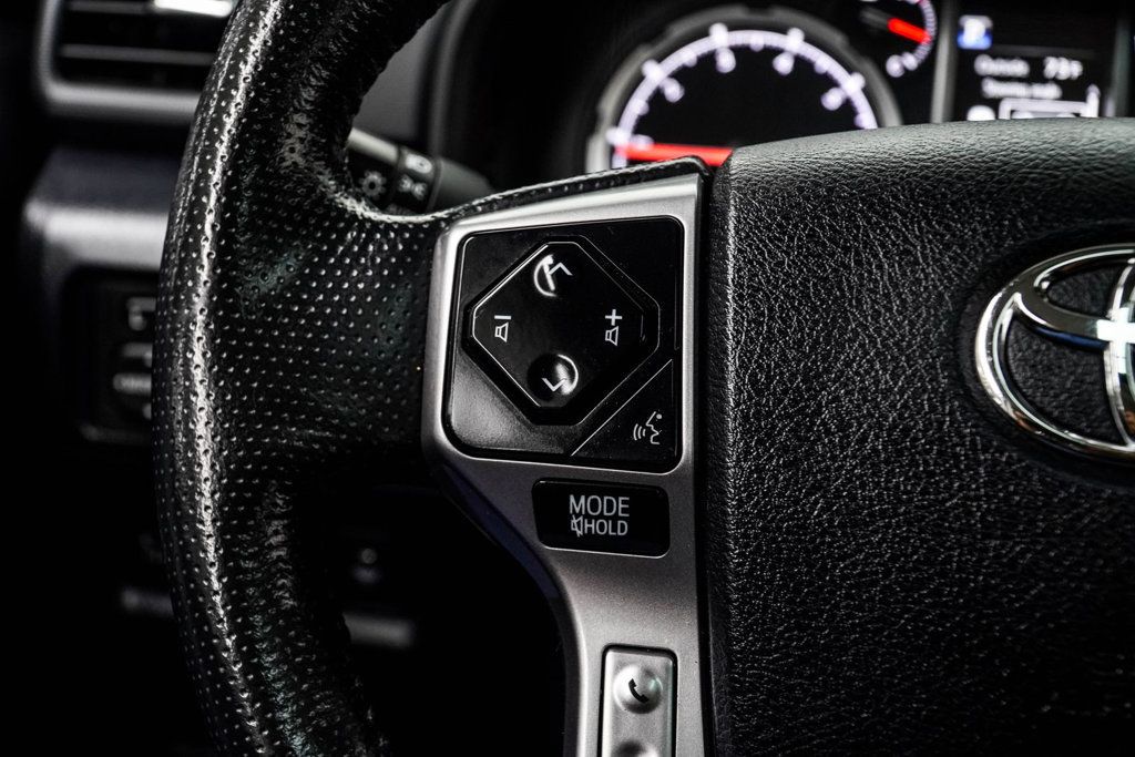 Toyota 4Runner photo 30