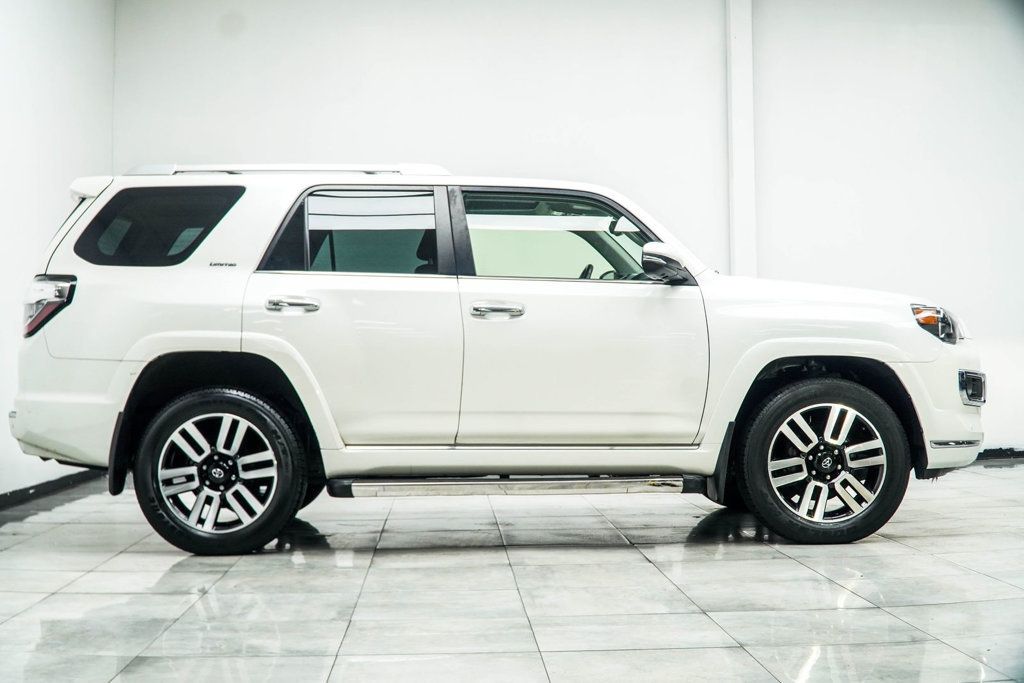 Toyota 4Runner photo 8
