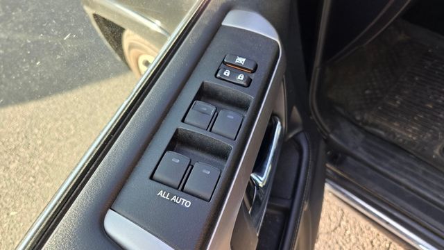 2023 Toyota 4Runner Limited 4WD - 22933435 - 13