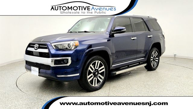 2023 Toyota 4Runner Limited 4WD w/ 3rd Row Seating - 23081737 - 0