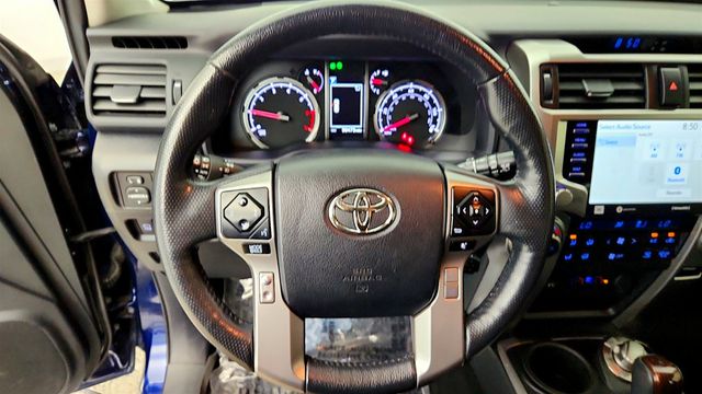 2023 Toyota 4Runner Limited 4WD w/ 3rd Row Seating - 23081737 - 14