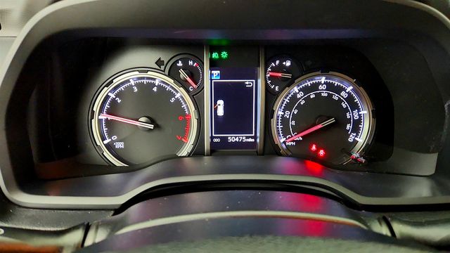 2023 Toyota 4Runner Limited 4WD w/ 3rd Row Seating - 23081737 - 15