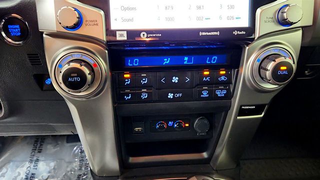 2023 Toyota 4Runner Limited 4WD w/ 3rd Row Seating - 23081737 - 18