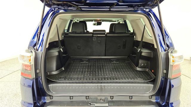 2023 Toyota 4Runner Limited 4WD w/ 3rd Row Seating - 23081737 - 22
