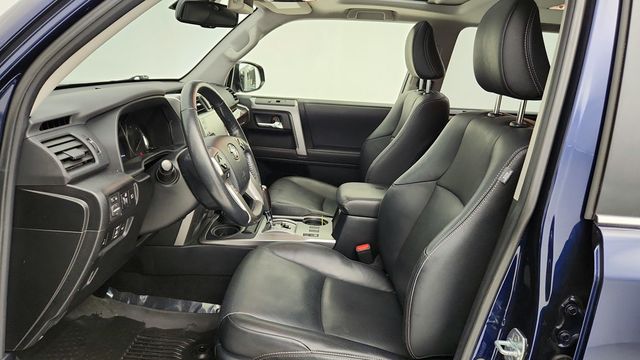 2023 Toyota 4Runner Limited 4WD with 3rd Row Seating - 22948584 - 19