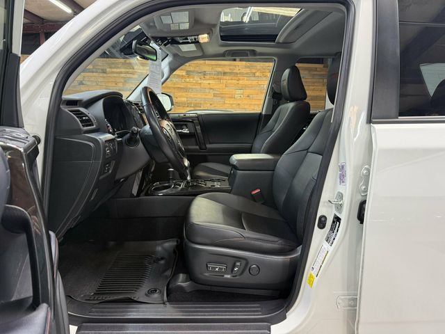 2023 Toyota 4Runner Local Trade/TRD-Off Road Premium/Heated Leather Seats/Blind Spot - 23075506 - 19