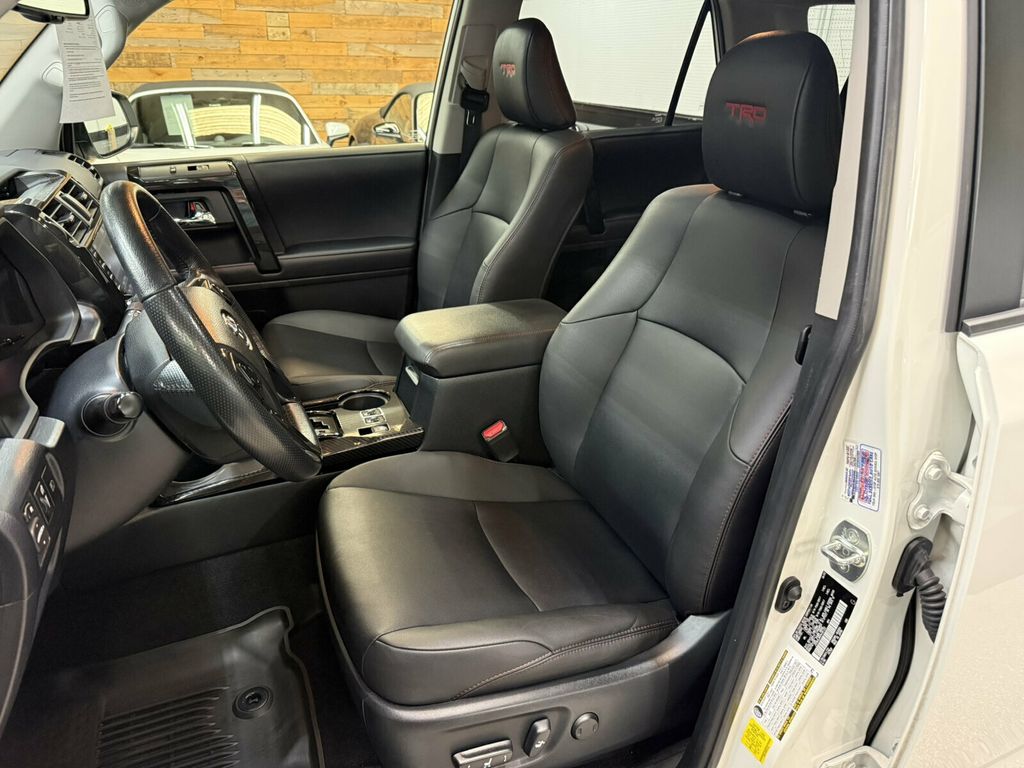 2023 Toyota 4Runner Local Trade/TRD-Off Road Premium/Heated Leather Seats/Blind Spot - 23075506 - 20