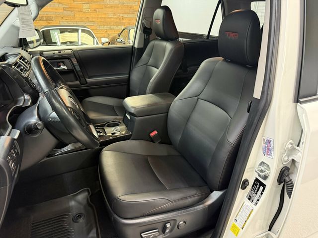2023 Toyota 4Runner Local Trade/TRD-Off Road Premium/Heated Leather Seats/Blind Spot - 23075506 - 20
