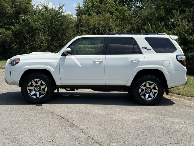 2023 Toyota 4Runner Local Trade/TRD-Off Road Premium/Heated Leather Seats/Blind Spot - 23075506 - 2