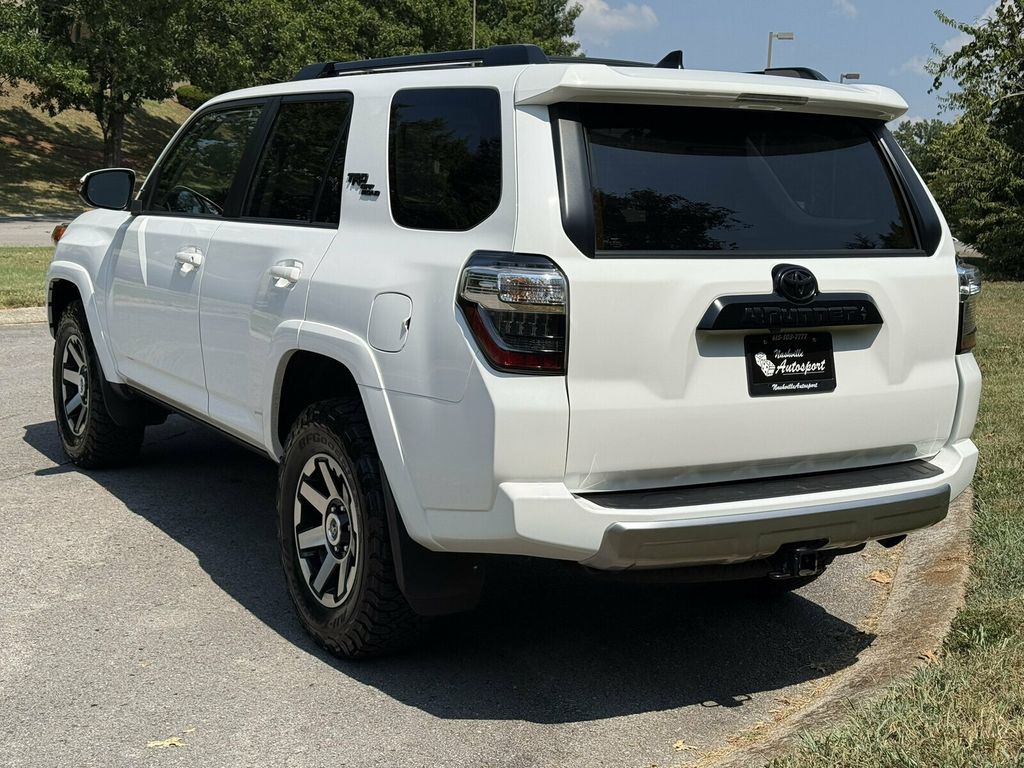 2023 Toyota 4Runner Local Trade/TRD-Off Road Premium/Heated Leather Seats/Blind Spot - 23075506 - 3