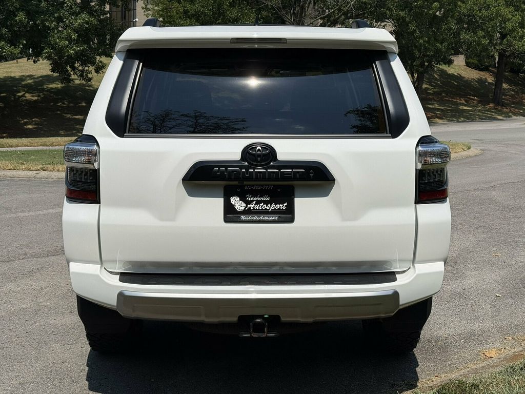 2023 Toyota 4Runner Local Trade/TRD-Off Road Premium/Heated Leather Seats/Blind Spot - 23075506 - 4