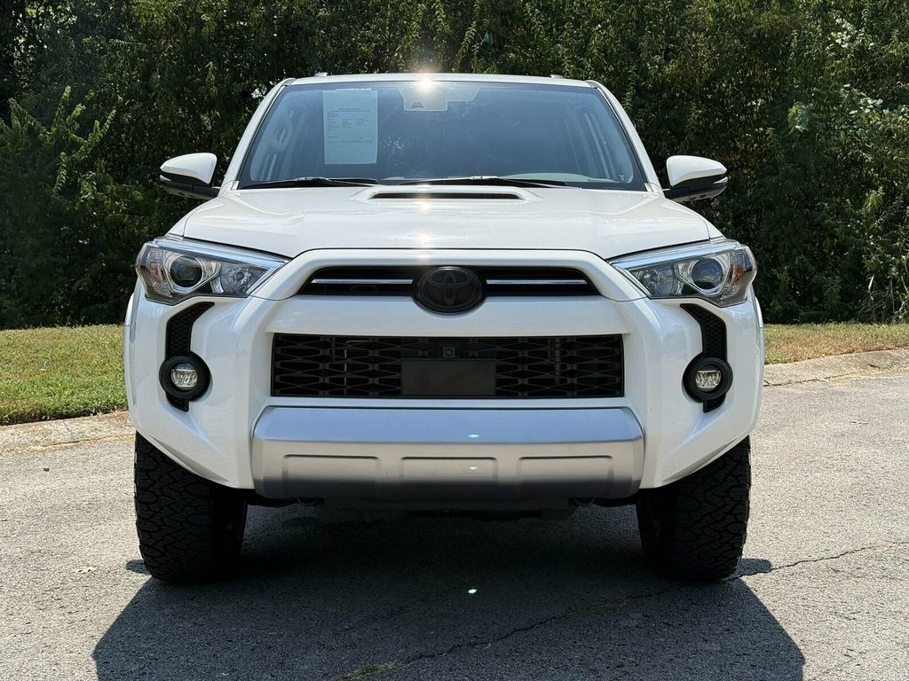 2023 Toyota 4Runner Local Trade/TRD-Off Road Premium/Heated Leather Seats/Blind Spot - 23075506 - 8