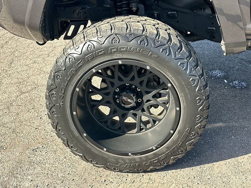 2023 Toyota 4Runner SR5 4WD - 23039230 - 13