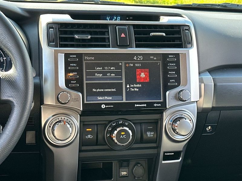 2023 Toyota 4Runner SR5 4WD - 23039230 - 16