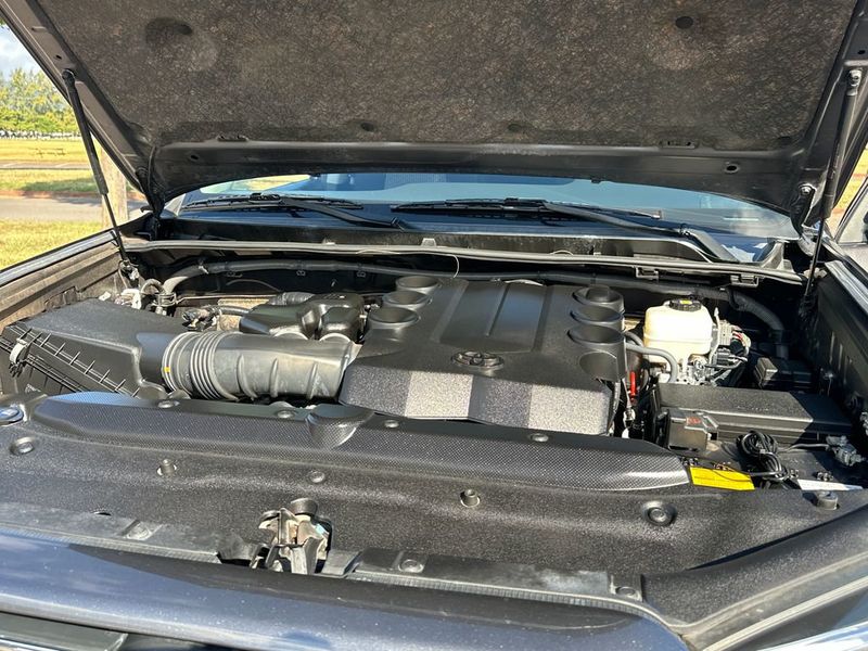 2023 Toyota 4Runner SR5 4WD - 23039230 - 21