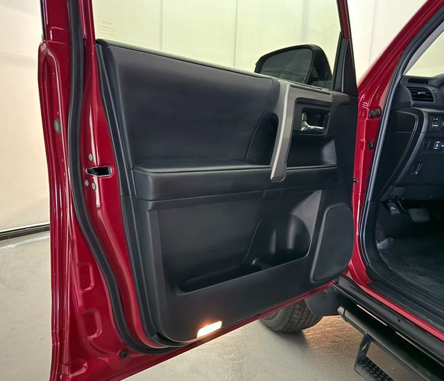 2023 Toyota 4Runner SR5 4WD - 22939155 - 16