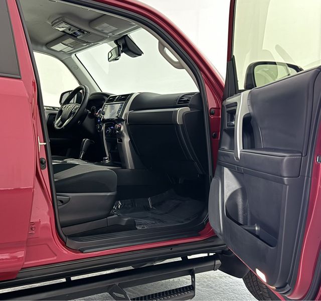 2023 Toyota 4Runner SR5 4WD - 22939155 - 22