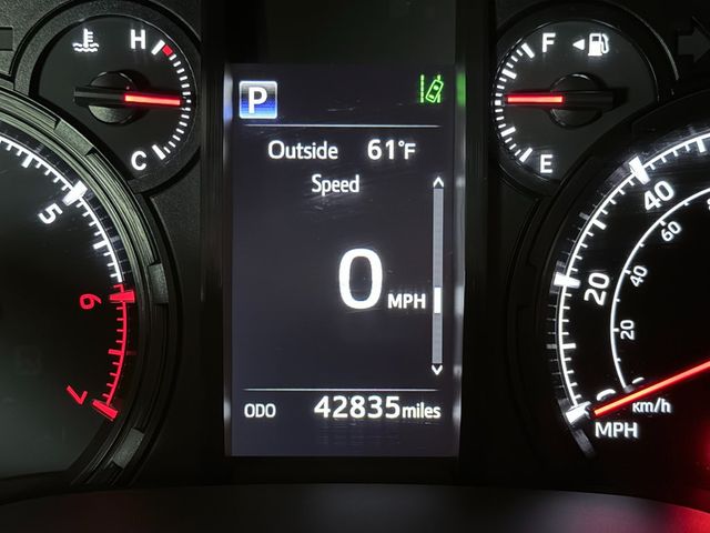 2023 Toyota 4Runner SR5 4WD - 22939155 - 37