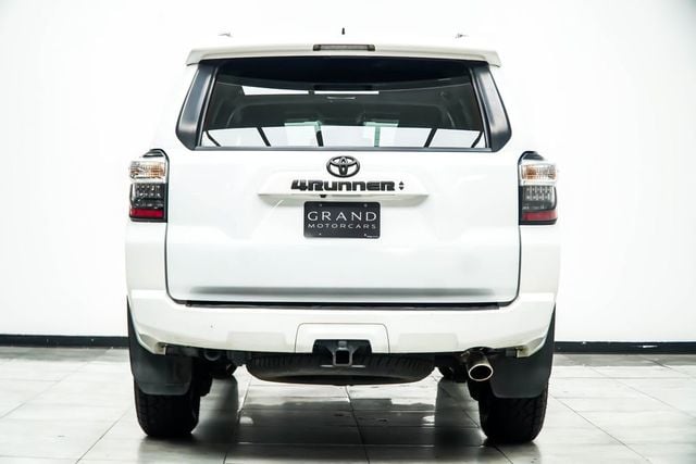 2023 Toyota 4Runner SR5 Premium 2WD - 23065025 - 11