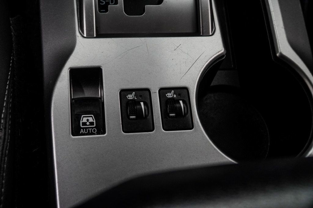 Toyota 4Runner photo 21