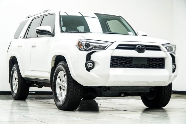 2023 Toyota 4Runner SR5 Premium 2WD - 23065025 - 3
