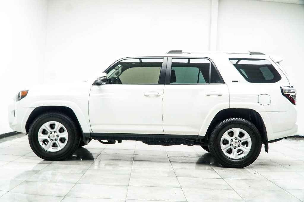 Toyota 4Runner photo 8