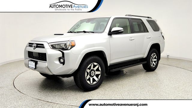 2023 Toyota 4Runner TRD Off Road Premium 4WD w/ Running Boards - 23027971 - 0
