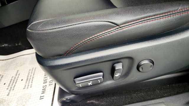 2023 Toyota 4Runner TRD Off Road Premium 4WD w/ Running Boards - 23027971 - 10