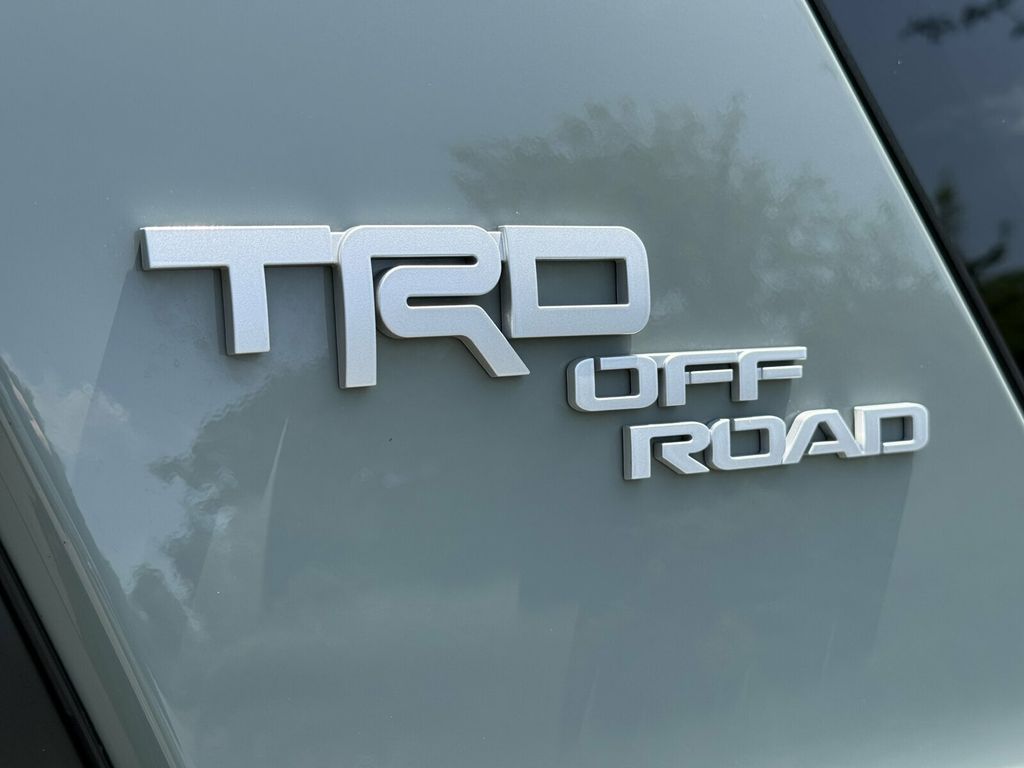 2023 Toyota 4Runner TRD Off-Road Premium/Heated Leather Seats/Blind Spot Monitor/NAV - 23065764 - 14