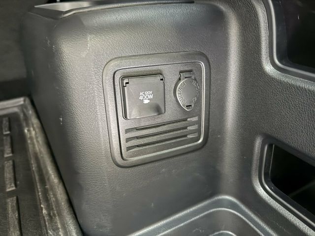 2023 Toyota 4Runner TRD Off-Road Premium/Heated Leather Seats/Blind Spot Monitor/NAV - 23065764 - 31