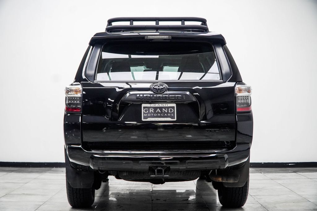 Toyota 4Runner photo 15