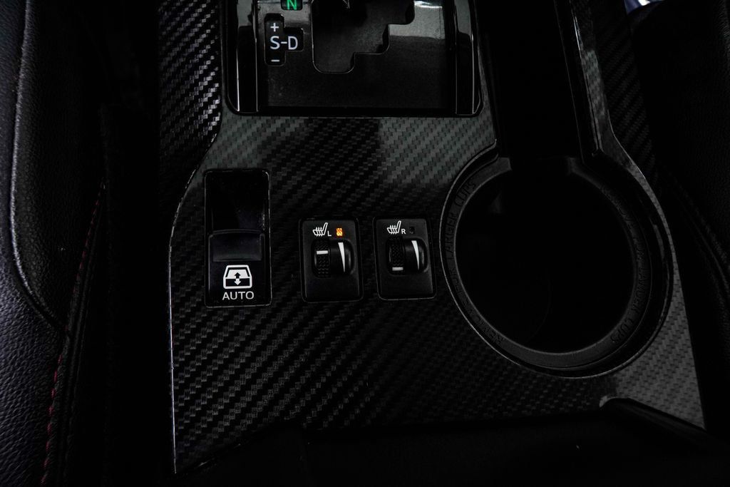 Toyota 4Runner photo 24