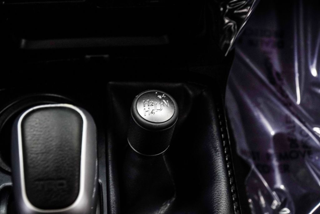 Toyota 4Runner photo 26
